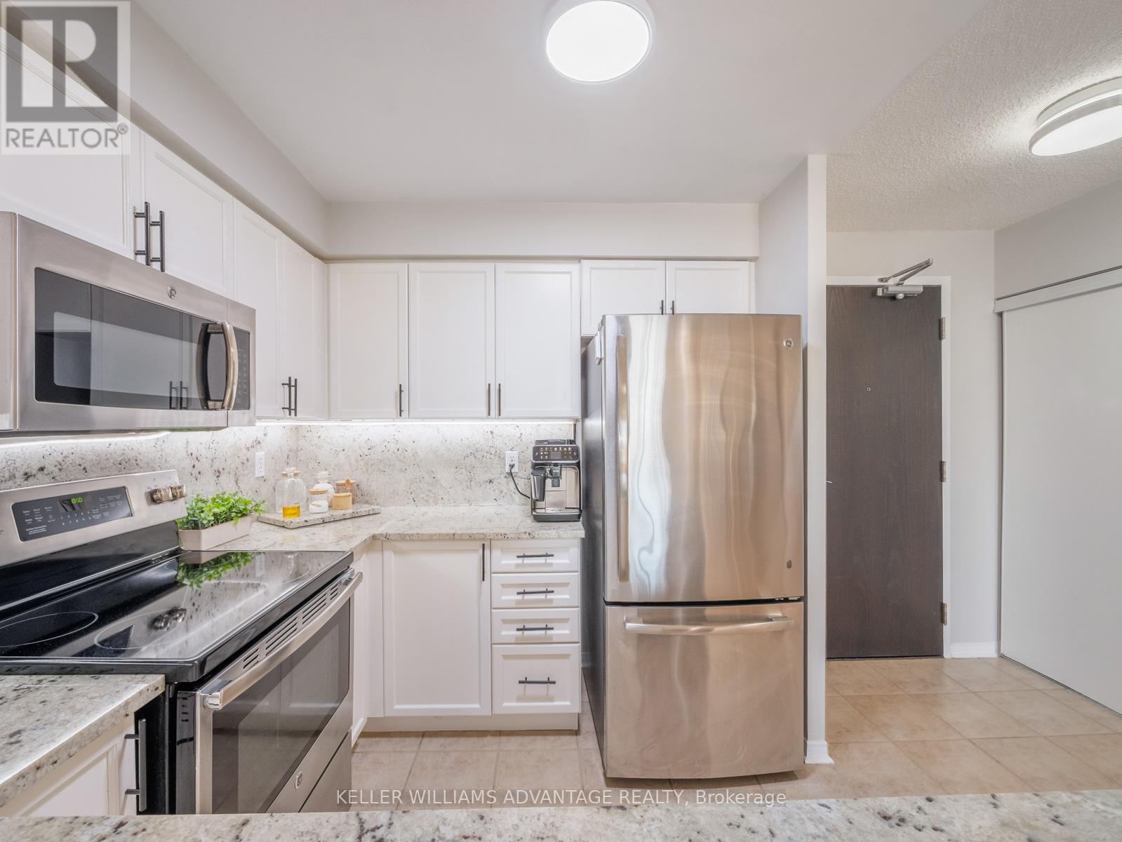 424 - 1733 Queen Street E, Toronto, Ontario  M4L 6S9 - Photo 6 - E13657868