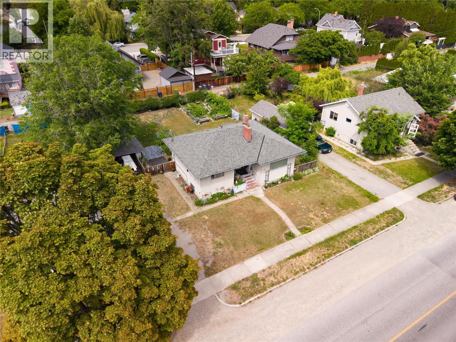 816 Leon Avenue, Kelowna, British Columbia  V1Y 6J8 - Photo 11 - 10391300