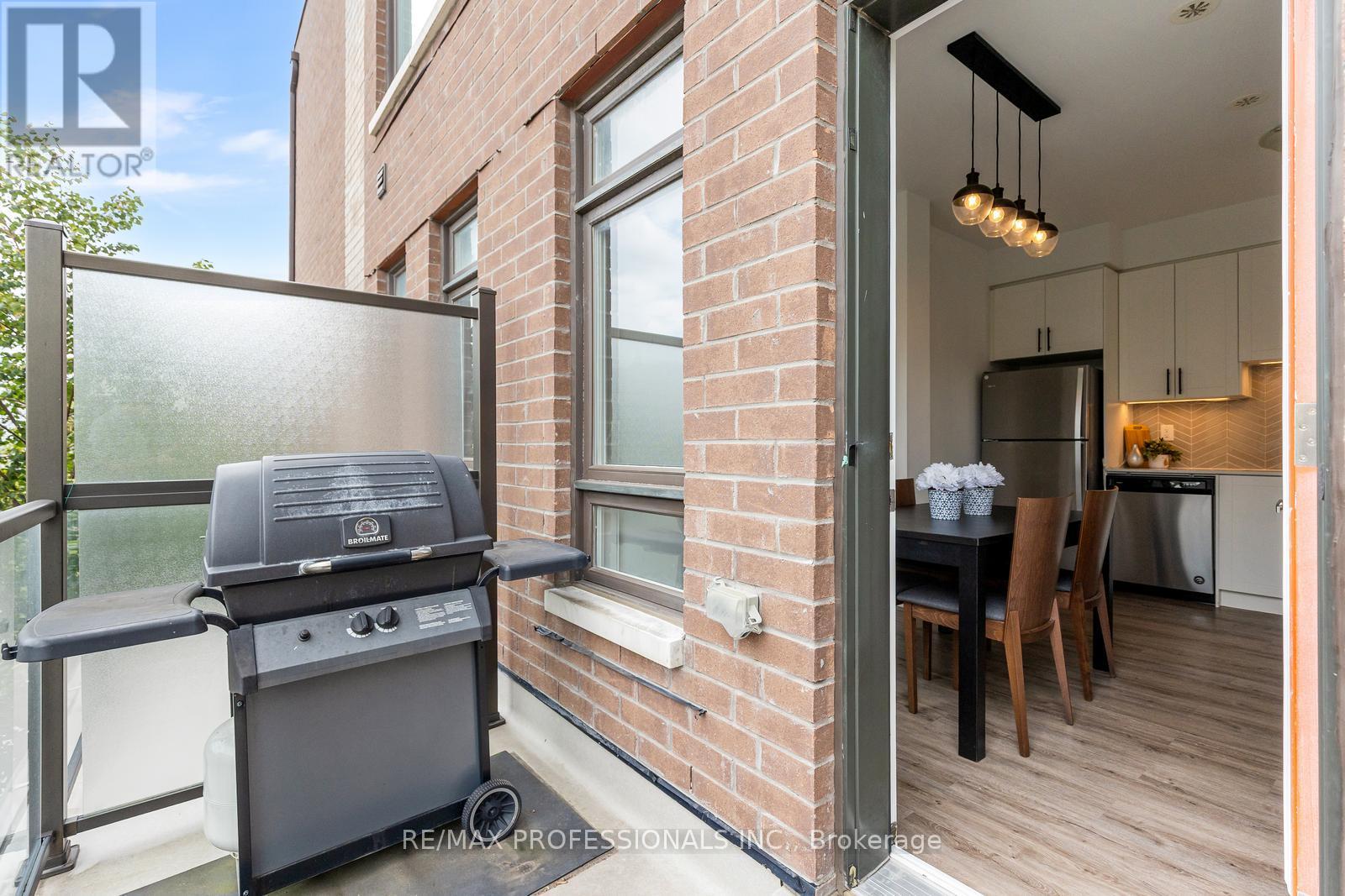 1 Lochlin Street, Vaughan, Ontario  L4L 0M1 - Photo 15 - N13657788