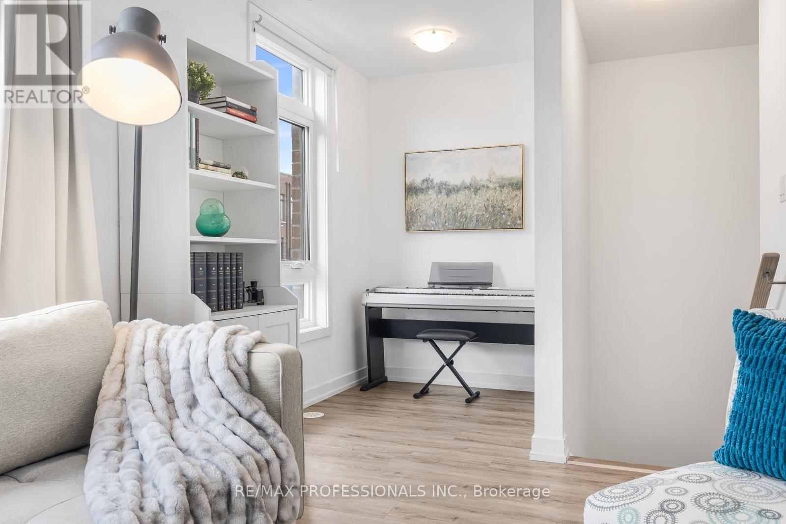 1 Lochlin Street, Vaughan, Ontario  L4L 0M1 - Photo 5 - N13657788