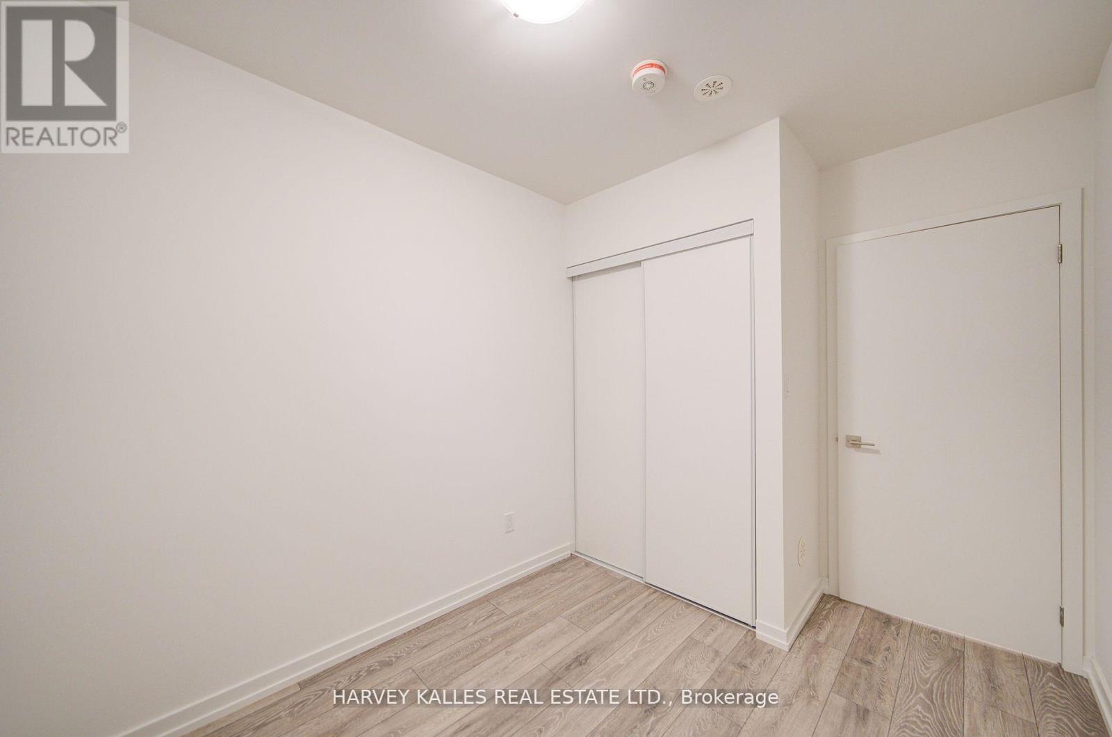 28 - 18 Lytham Green Circle, Newmarket, Ontario L3Y 0H4 - Photo 23 - N13657794