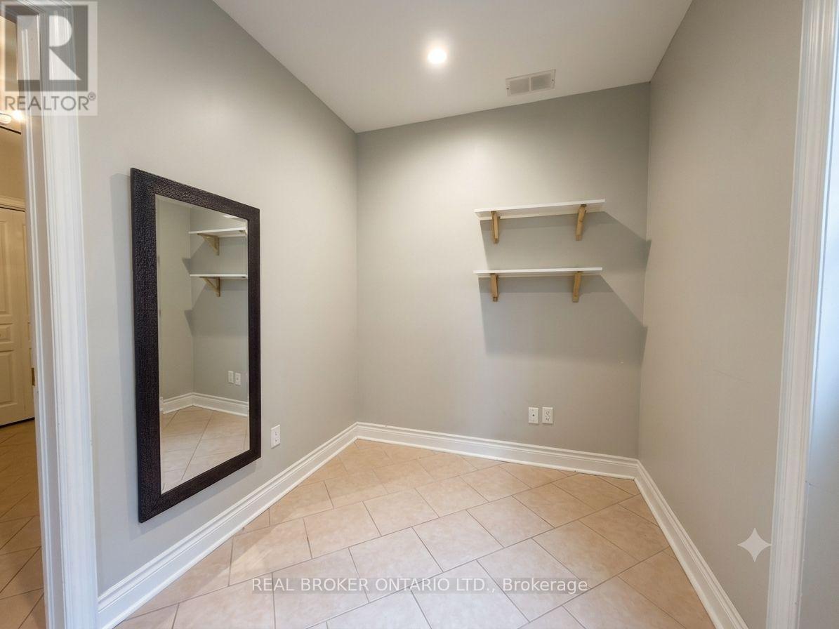 Lower - 5 Twinberry Crescent, Vaughan, Ontario  L4L 3X5 - Photo 14 - N13657808