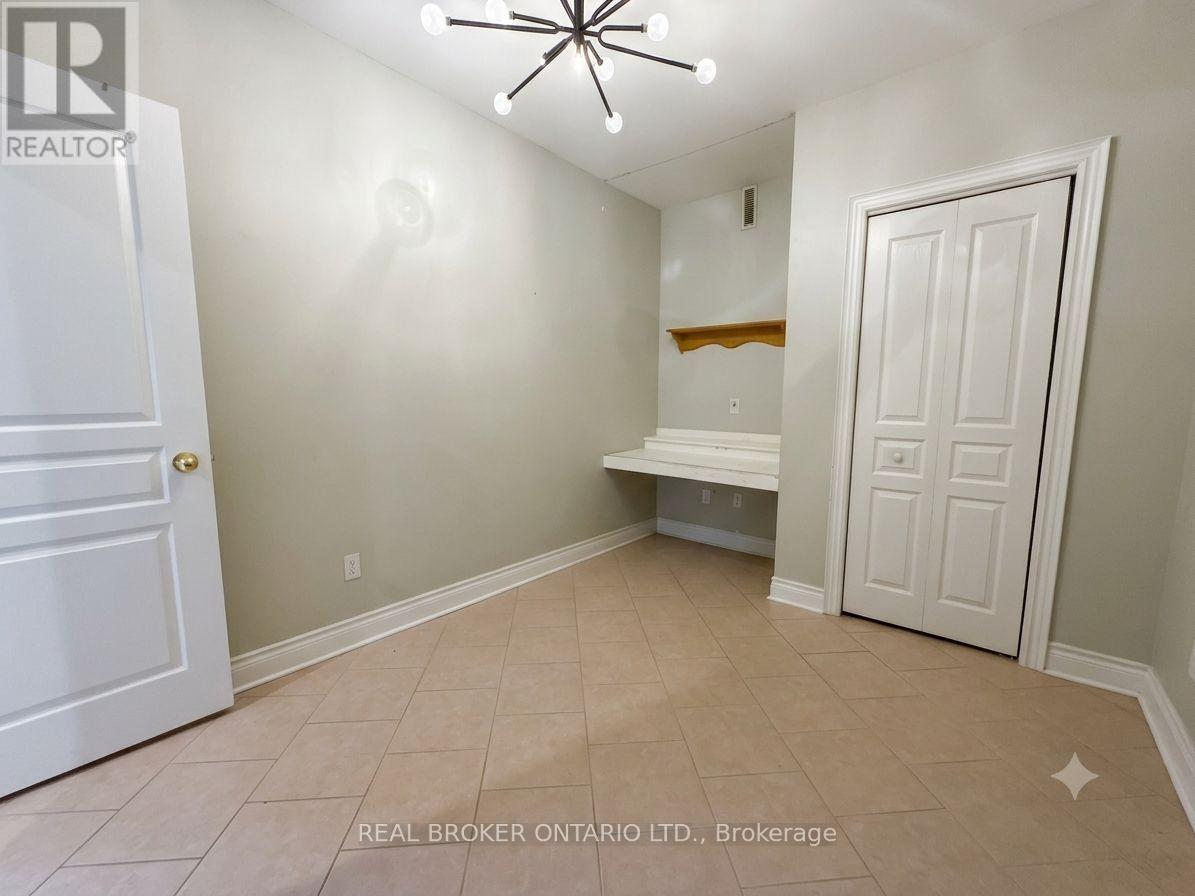 Lower - 5 Twinberry Crescent, Vaughan, Ontario  L4L 3X5 - Photo 16 - N13657808