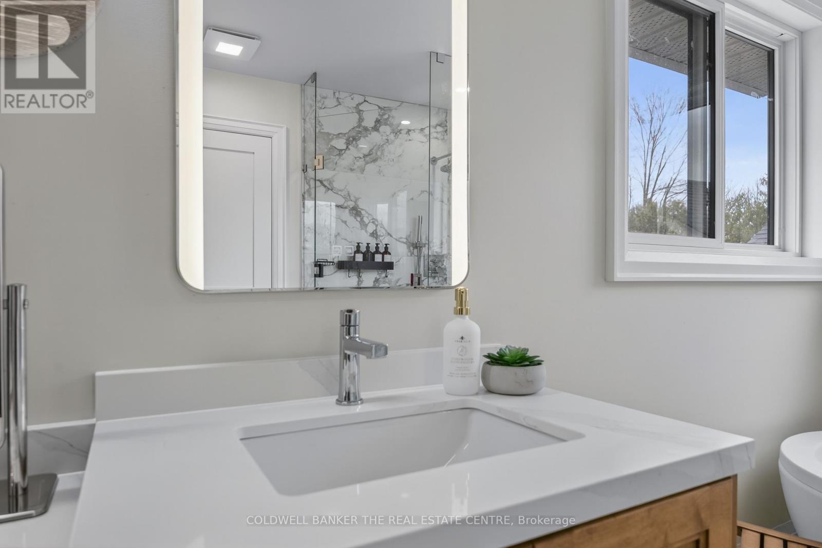 684 Lakelands Avenue, Innisfil, Ontario  L9S 4E6 - Photo 27 - N13657916