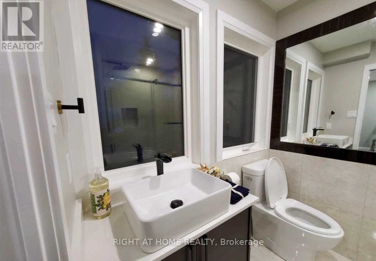 2610 Leonard Street, Innisfil, Ontario  L9S 3T9 - Photo 11 - N13657936