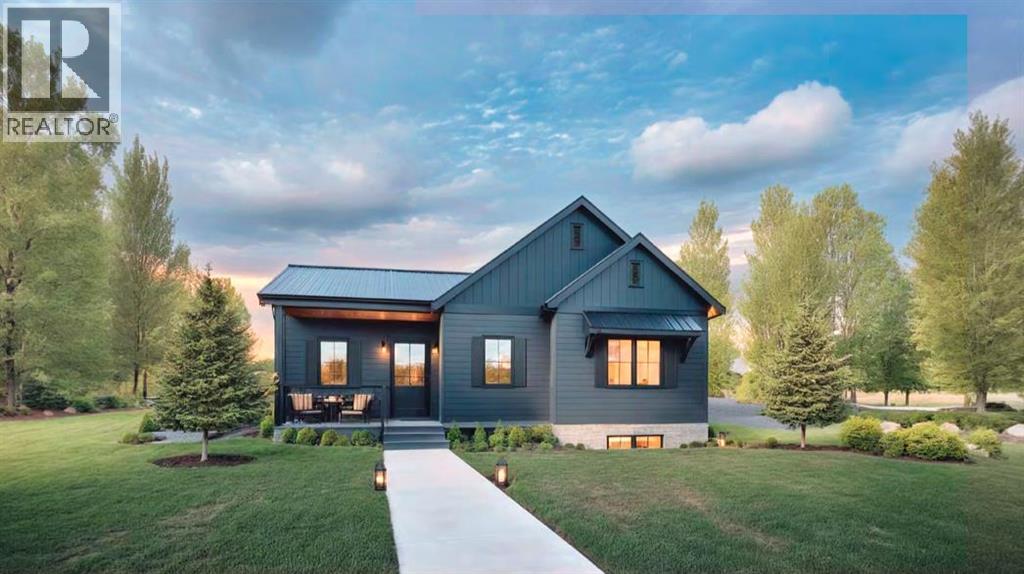 325 Flare Avenue SW, Diamond Valley, Alberta