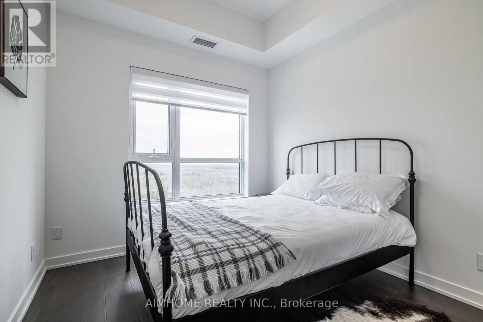 1203 - 56 Lakeside Terrace, Barrie, Ontario  L4M 0L4 - Photo 7 - S13657872