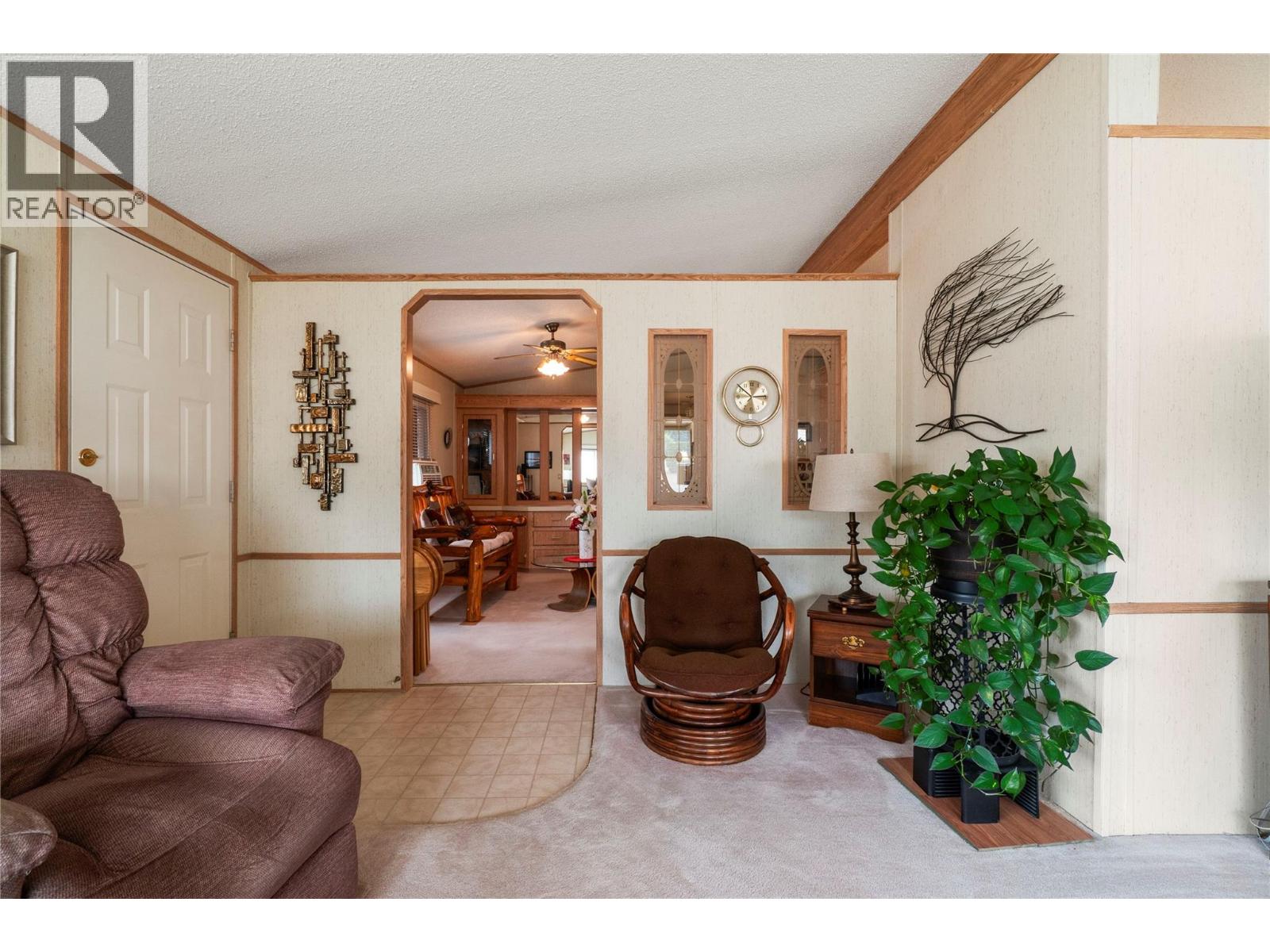 1361 30 Street SE Unit# 26, Salmon Arm, British Columbia  V1E 2N4 - Photo 6 - 10396911