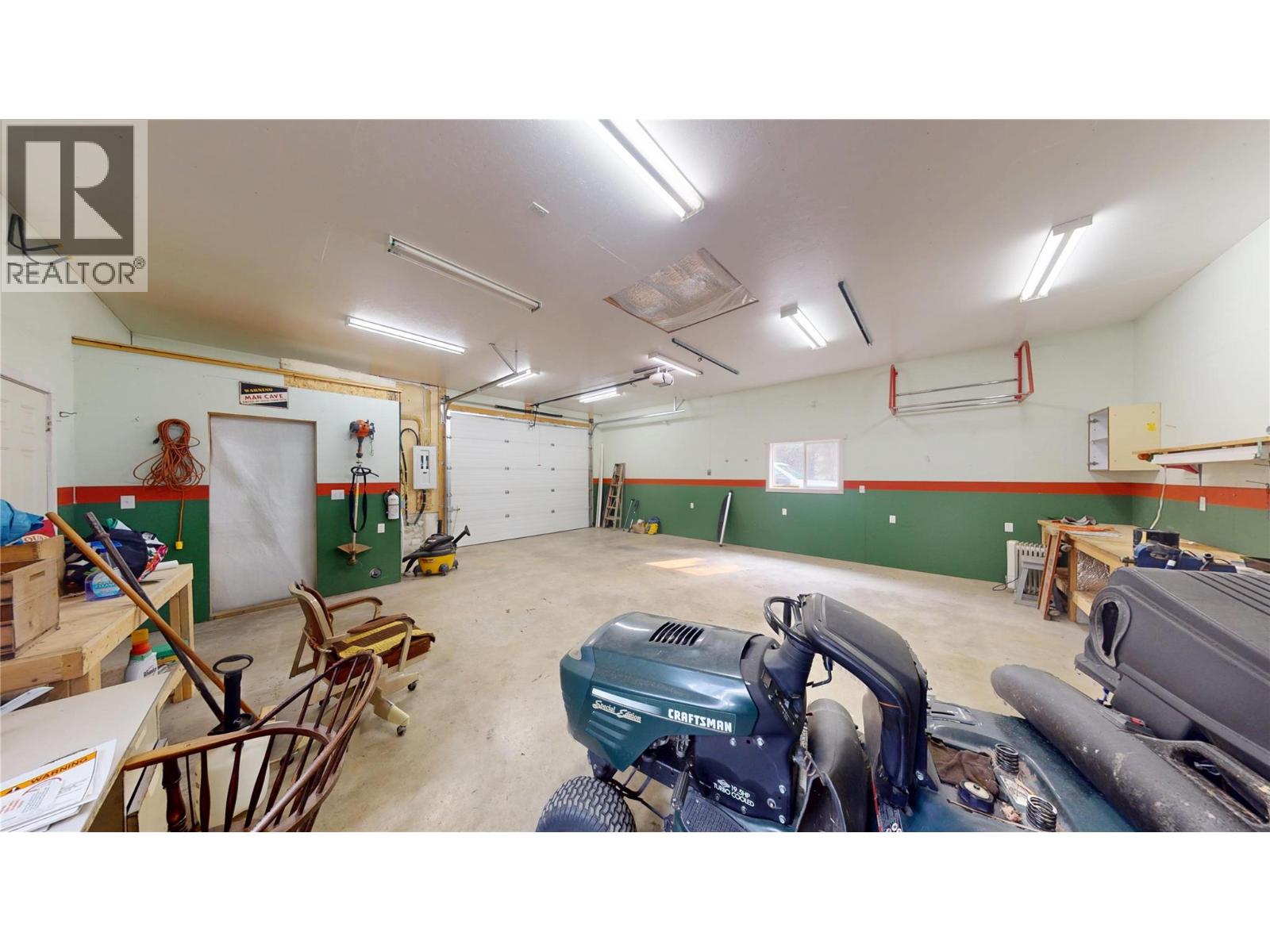 6311 Ash Road, Wasa, British Columbia  V0B 2K0 - Photo 38 - 10396955