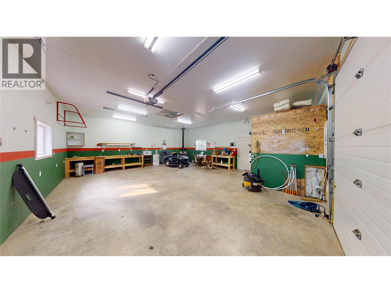 6311 Ash Road, Wasa, British Columbia  V0B 2K0 - Photo 37 - 10396955