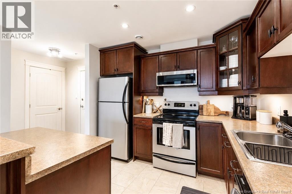 185 Royal Oaks Boulevard Unit# 206, Moncton, New Brunswick  E1H 2P7 - Photo 2 - NB145608