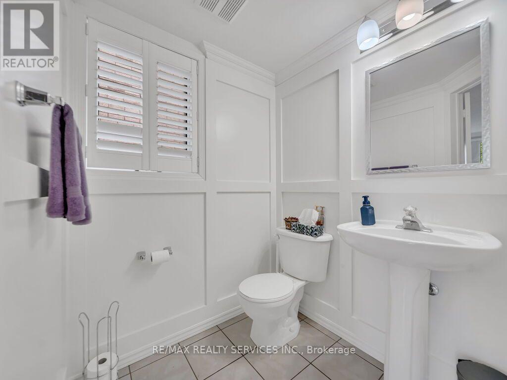 32 Brentcliff Drive, Brampton, Ontario  L7A 2N1 - Photo 20 - W13657908