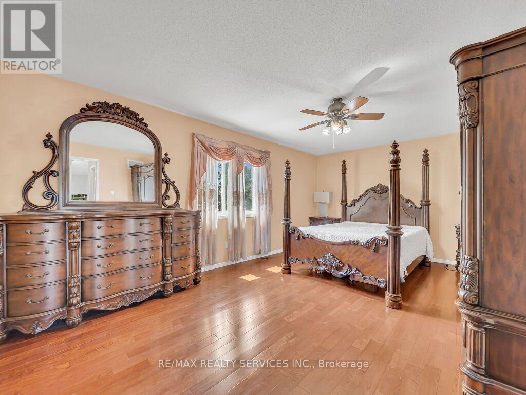 32 Brentcliff Drive, Brampton, Ontario  L7A 2N1 - Photo 28 - W13657908