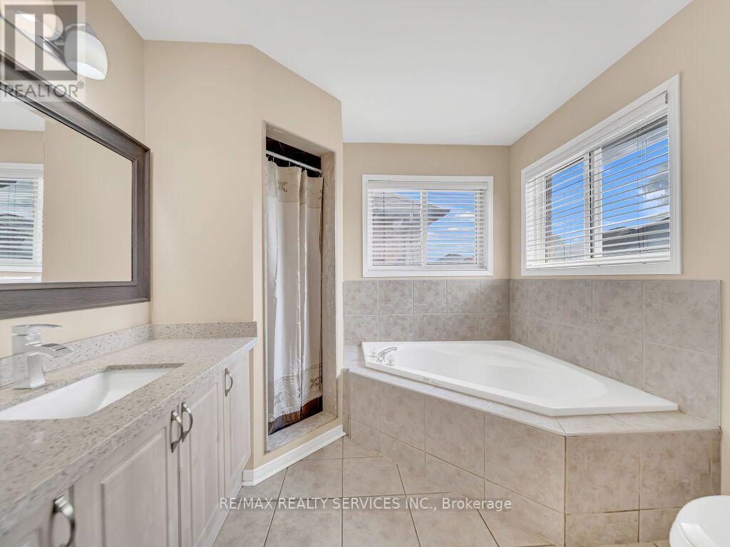 32 Brentcliff Drive, Brampton, Ontario  L7A 2N1 - Photo 31 - W13657908