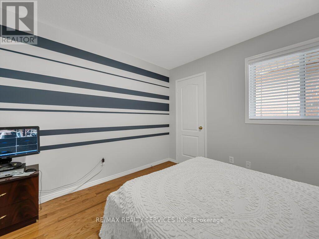 32 Brentcliff Drive, Brampton, Ontario  L7A 2N1 - Photo 32 - W13657908