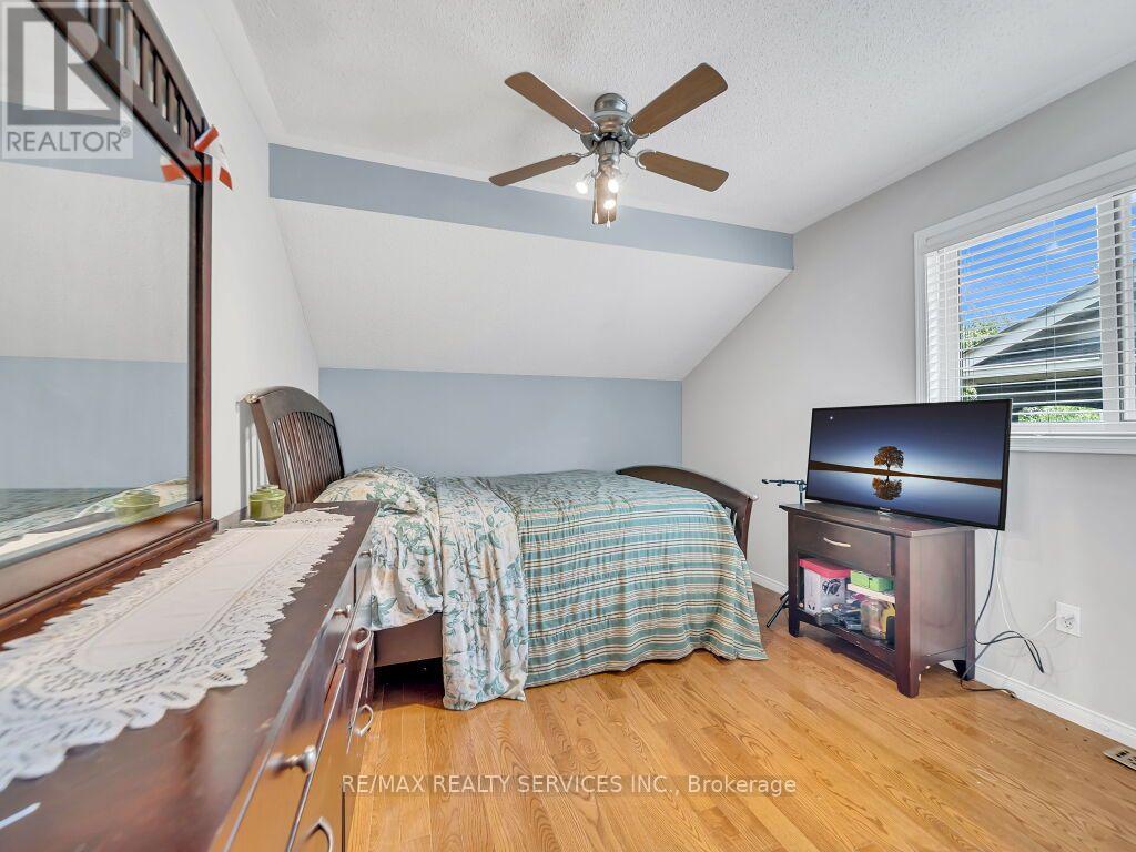32 Brentcliff Drive, Brampton, Ontario  L7A 2N1 - Photo 36 - W13657908