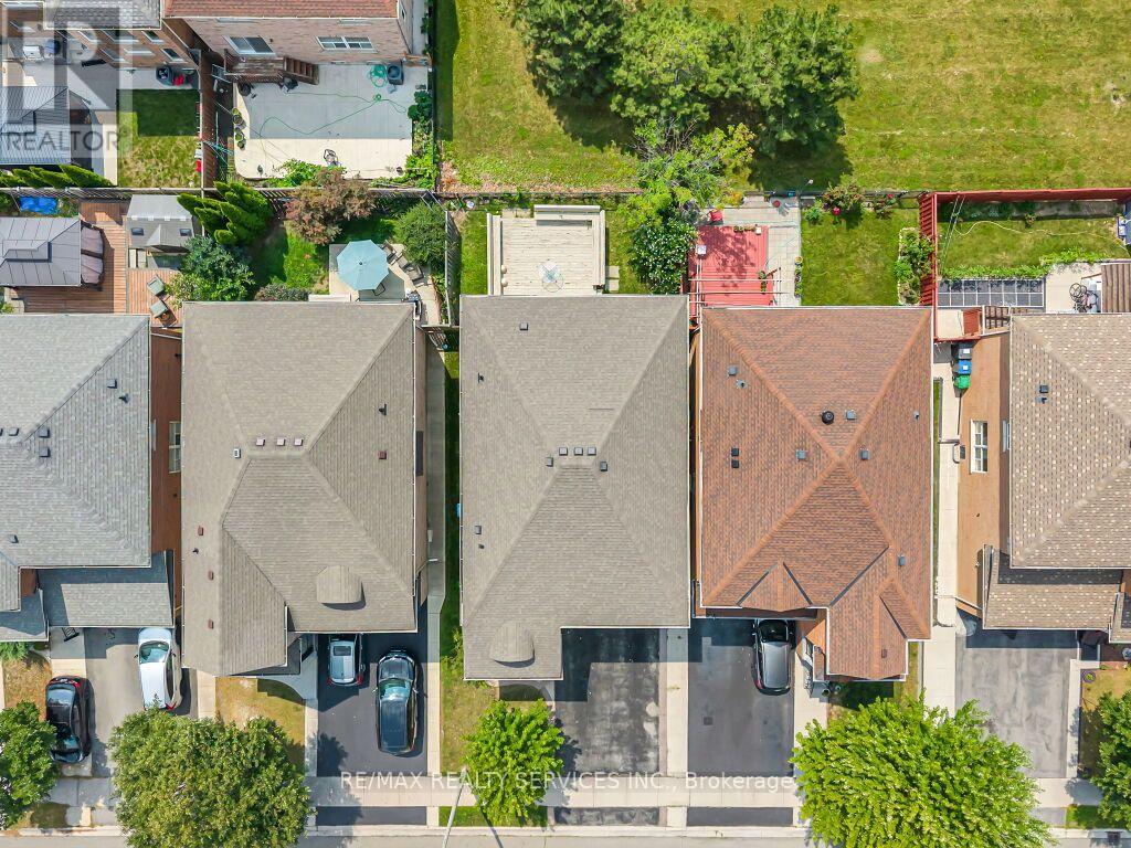 32 Brentcliff Drive, Brampton, Ontario  L7A 2N1 - Photo 47 - W13657908