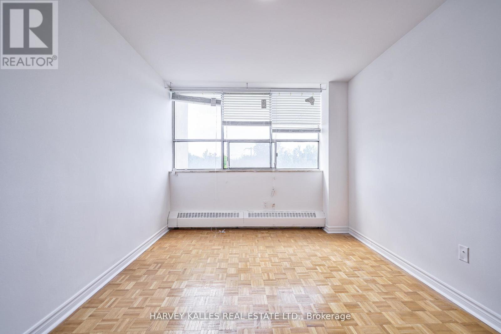 501 - 2000 SHEPPARD AVENUE W