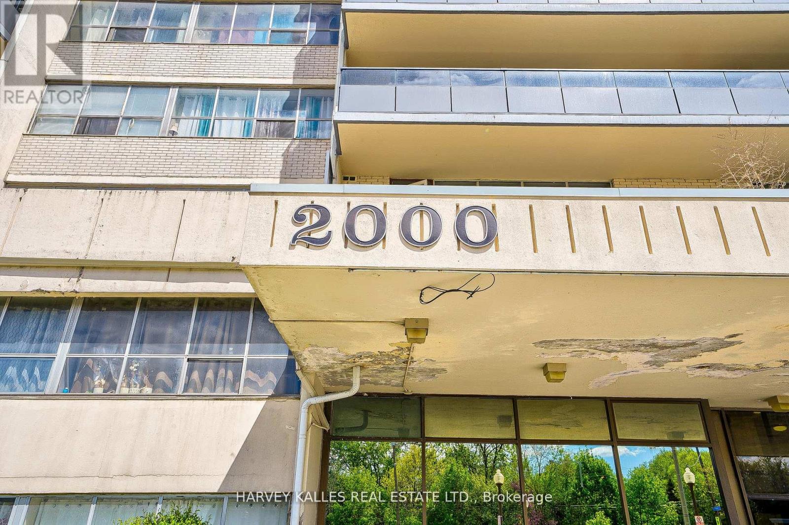 501 - 2000 Sheppard Avenue W, Toronto, Ontario  M3N 1A2 - Photo 3 - W13657910