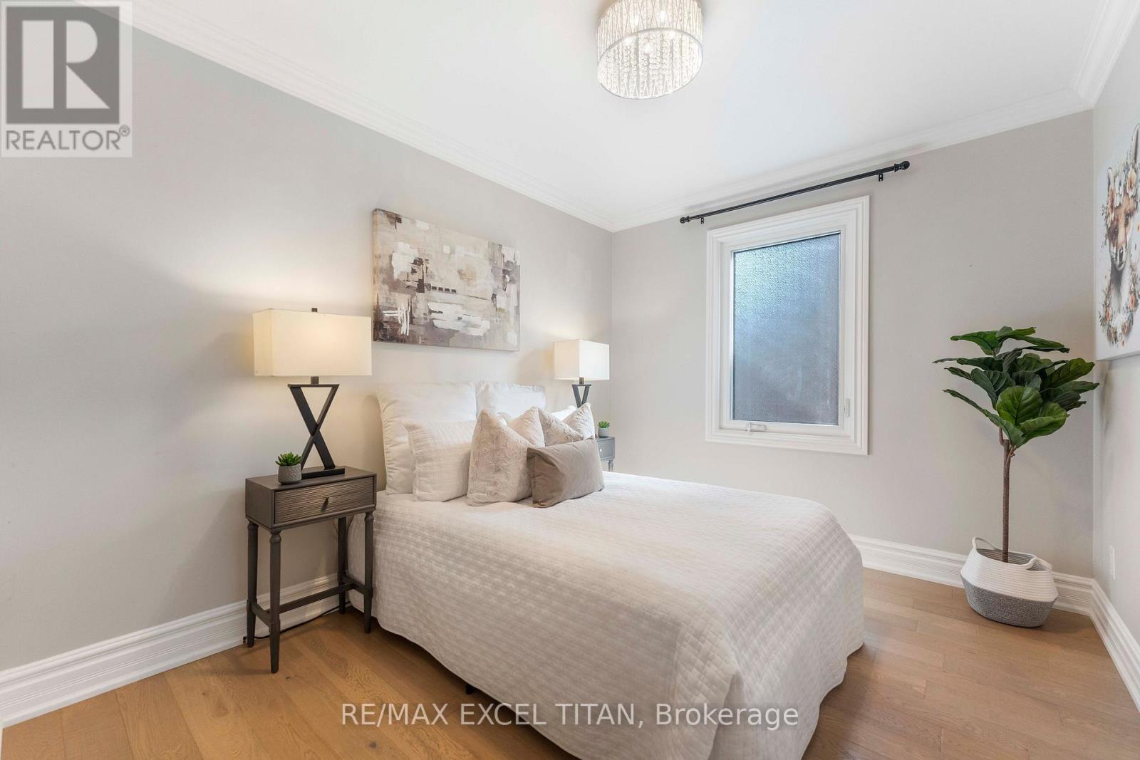 258 Glenway Circle, Newmarket, Ontario  L3Y 7S7 - Photo 20 - N13657838