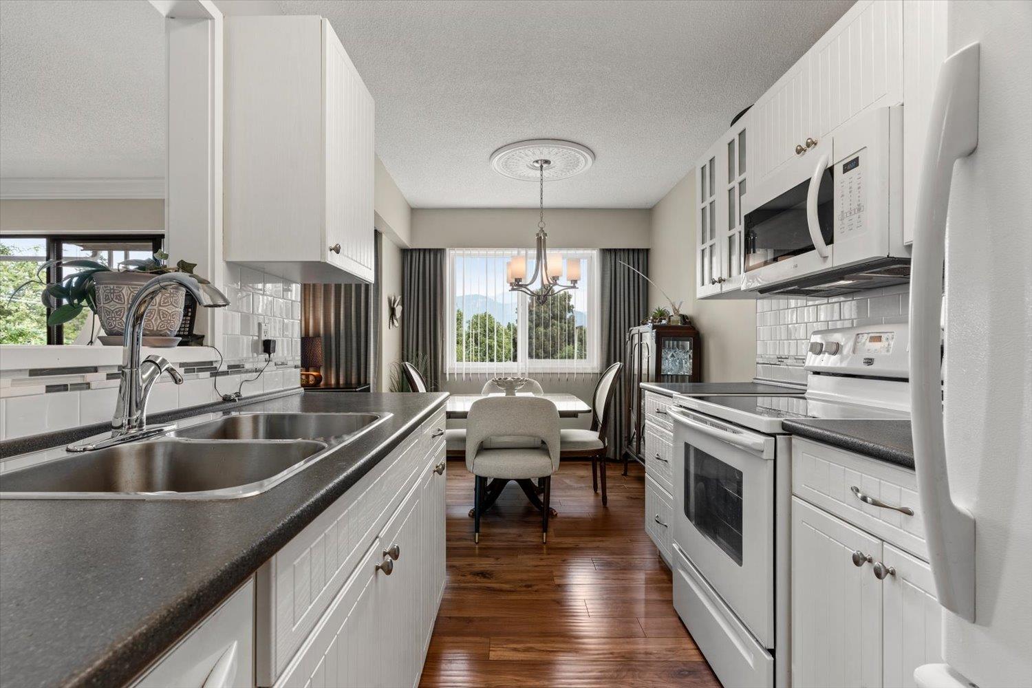 303 9425 Nowell Street, Chilliwack Proper East, Chilliwack, British Columbia  V2P 4X8 - Photo 5 - R3154085