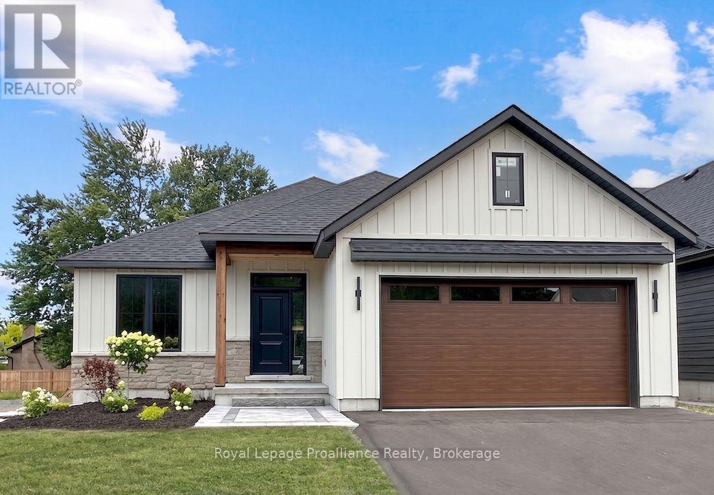 33 Deerview Drive, Quinte West, Ontario  K8V 5P4 - Photo 1 - X13485204
