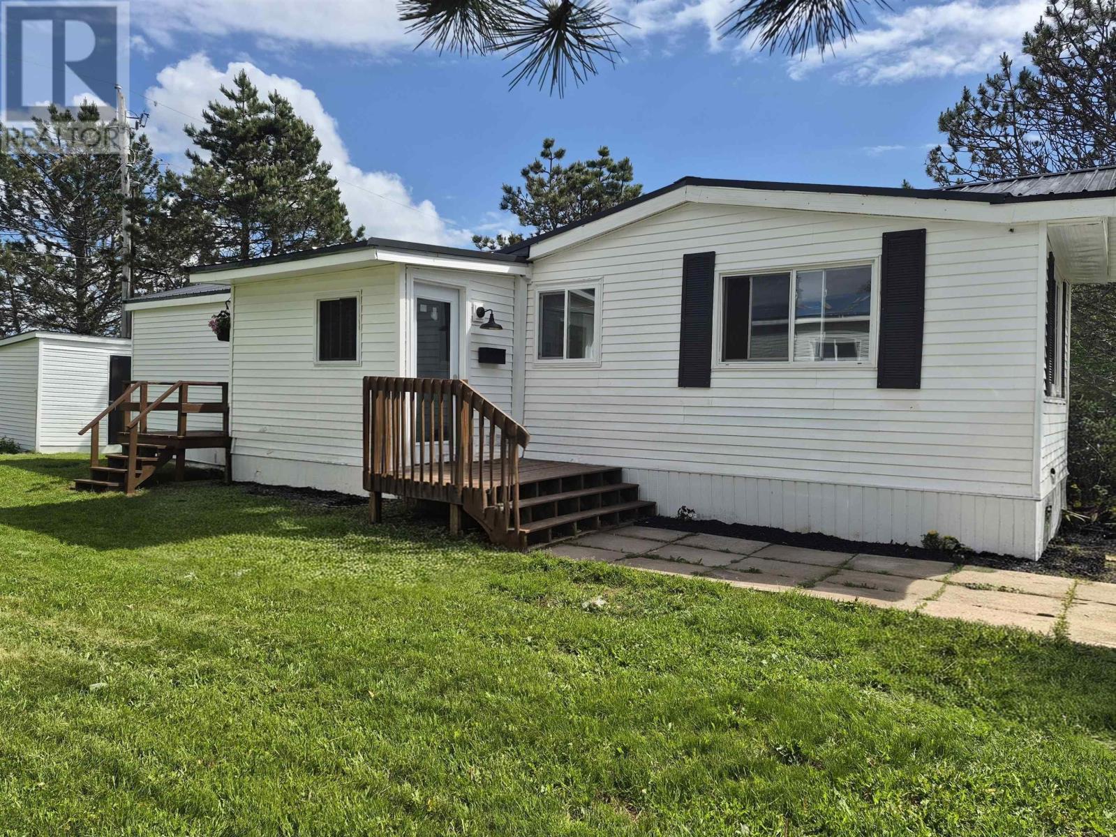 25 Brentwood Estates, Amherst, Nova Scotia  B4H 4G5 - Photo 2 - 202615210