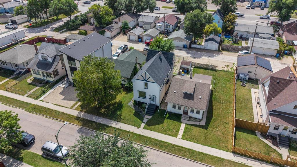 756 Mccalman Avenue, Winnipeg, Manitoba R2L 1G7 - Photo 37 - 202619979