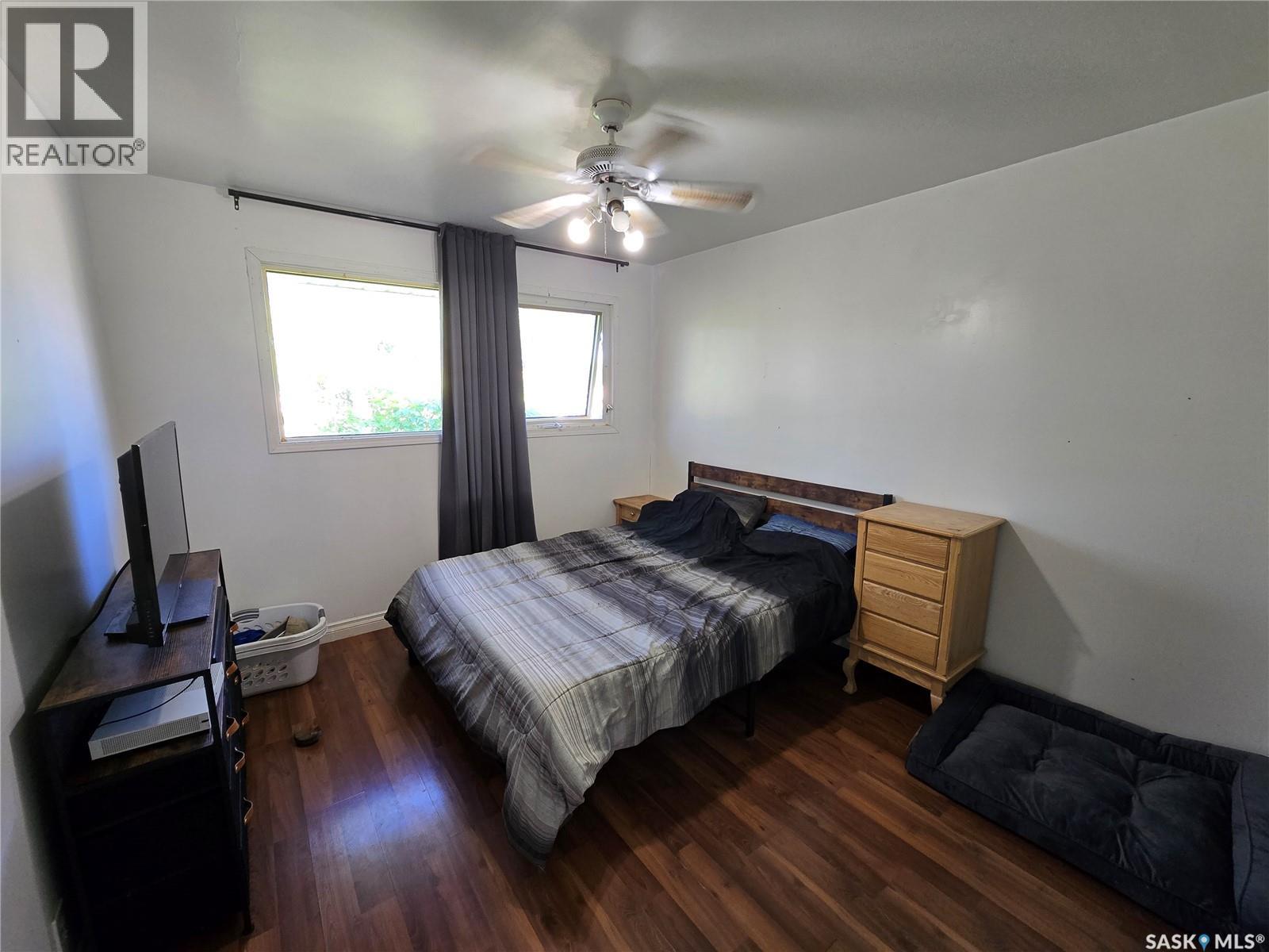 618 3rd Street Se, Weyburn, Saskatchewan  S4H 2E1 - Photo 13 - SK045123