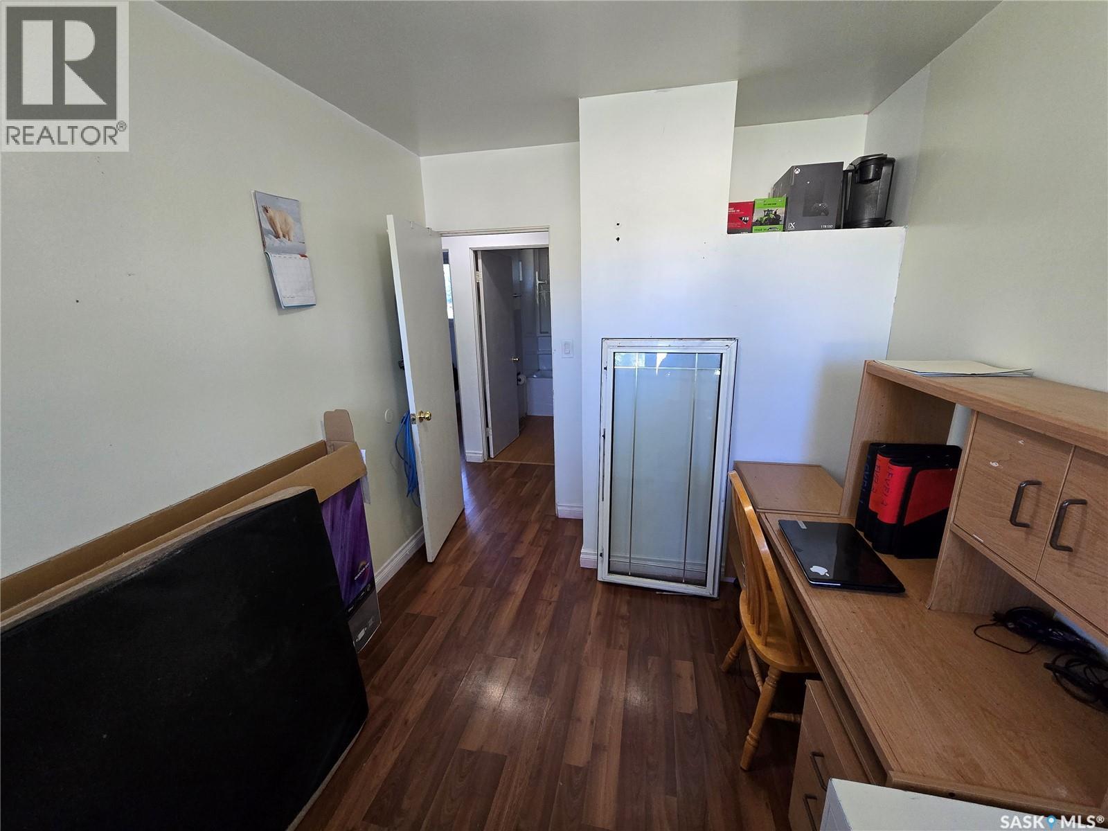 618 3rd Street Se, Weyburn, Saskatchewan  S4H 2E1 - Photo 21 - SK045123
