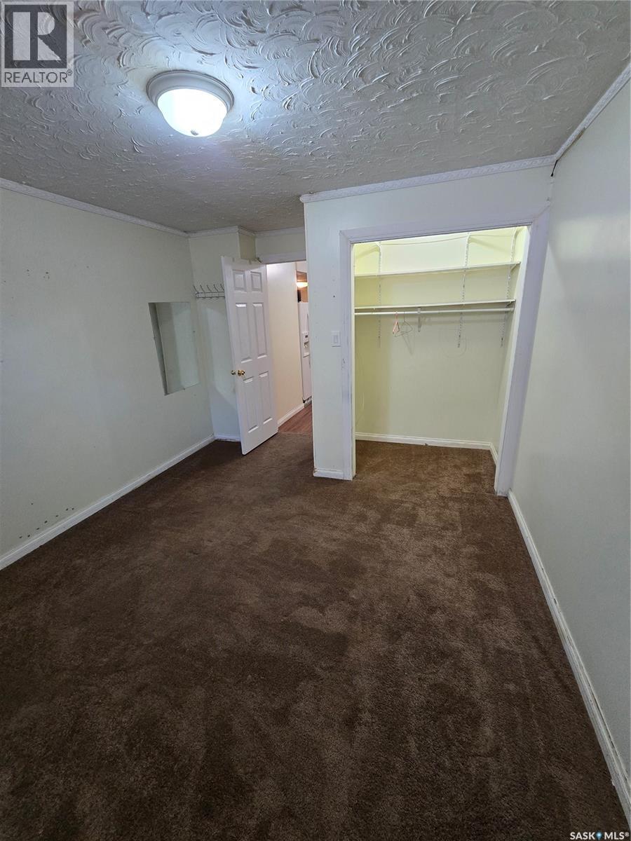 618 3rd Street Se, Weyburn, Saskatchewan  S4H 2E1 - Photo 33 - SK045123