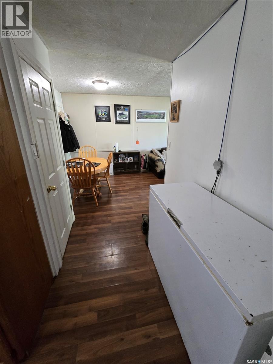 618 3rd Street Se, Weyburn, Saskatchewan  S4H 2E1 - Photo 9 - SK045123