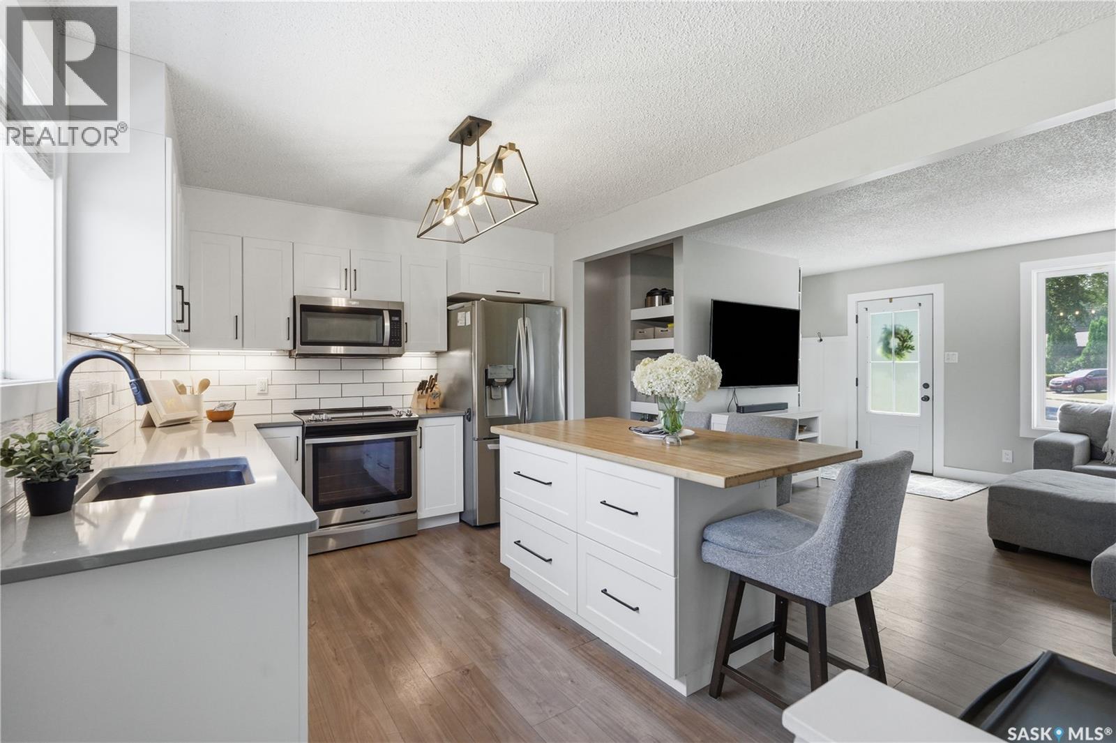 122 Montreal Avenue S, Saskatoon, Saskatchewan  S7M 3K8 - Photo 12 - SK045106