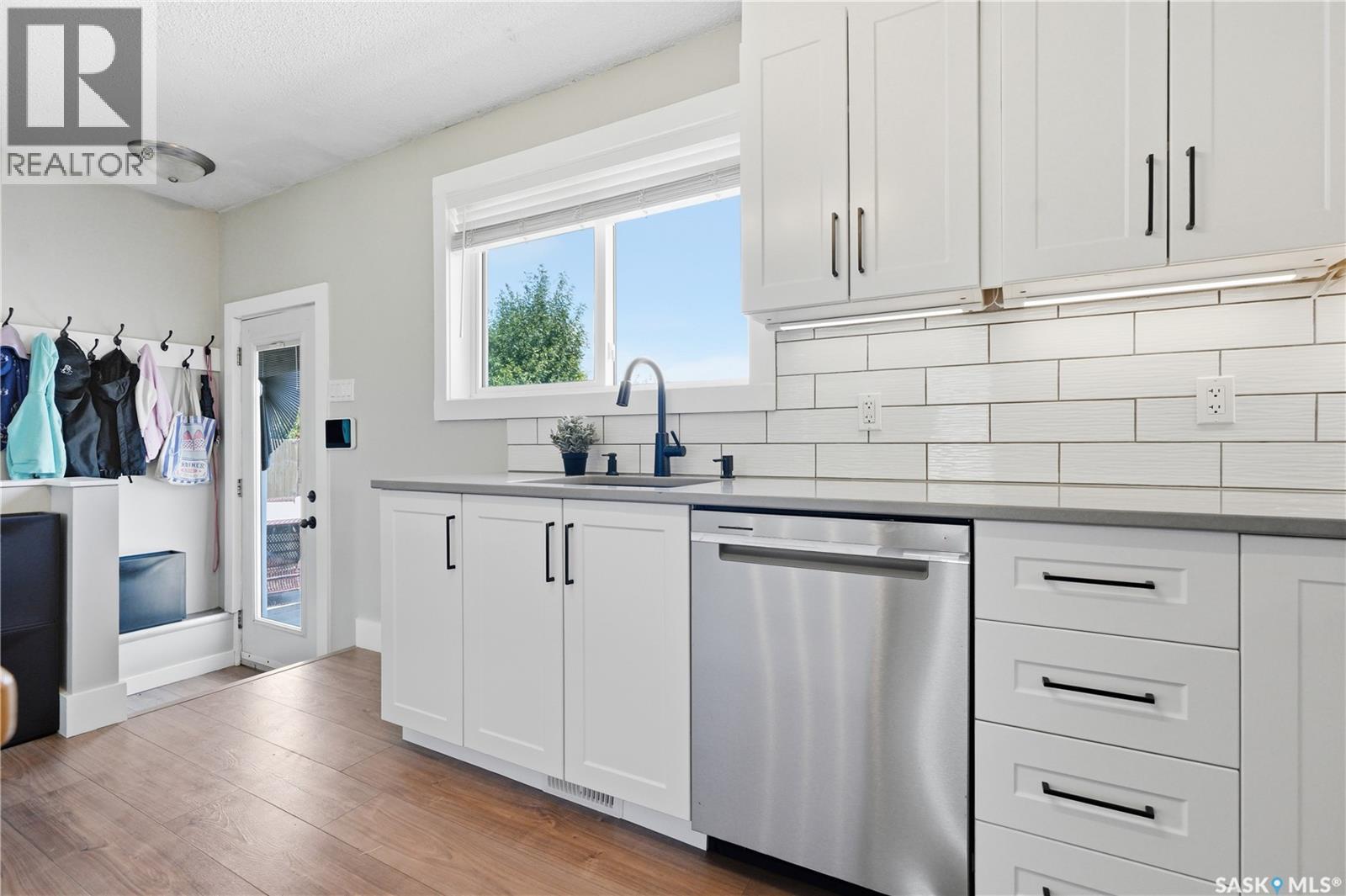 122 Montreal Avenue S, Saskatoon, Saskatchewan  S7M 3K8 - Photo 13 - SK045106