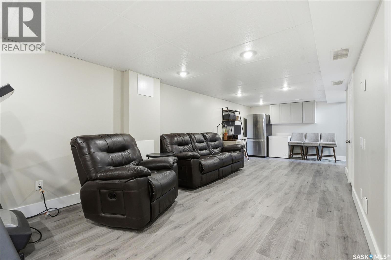 122 Montreal Avenue S, Saskatoon, Saskatchewan  S7M 3K8 - Photo 26 - SK045106
