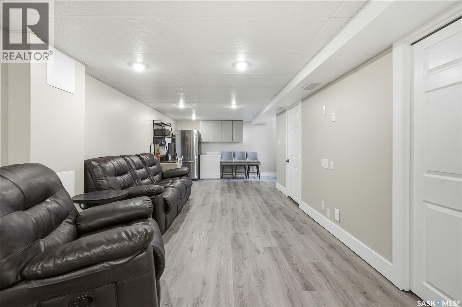 122 Montreal Avenue S, Saskatoon, Saskatchewan  S7M 3K8 - Photo 31 - SK045106