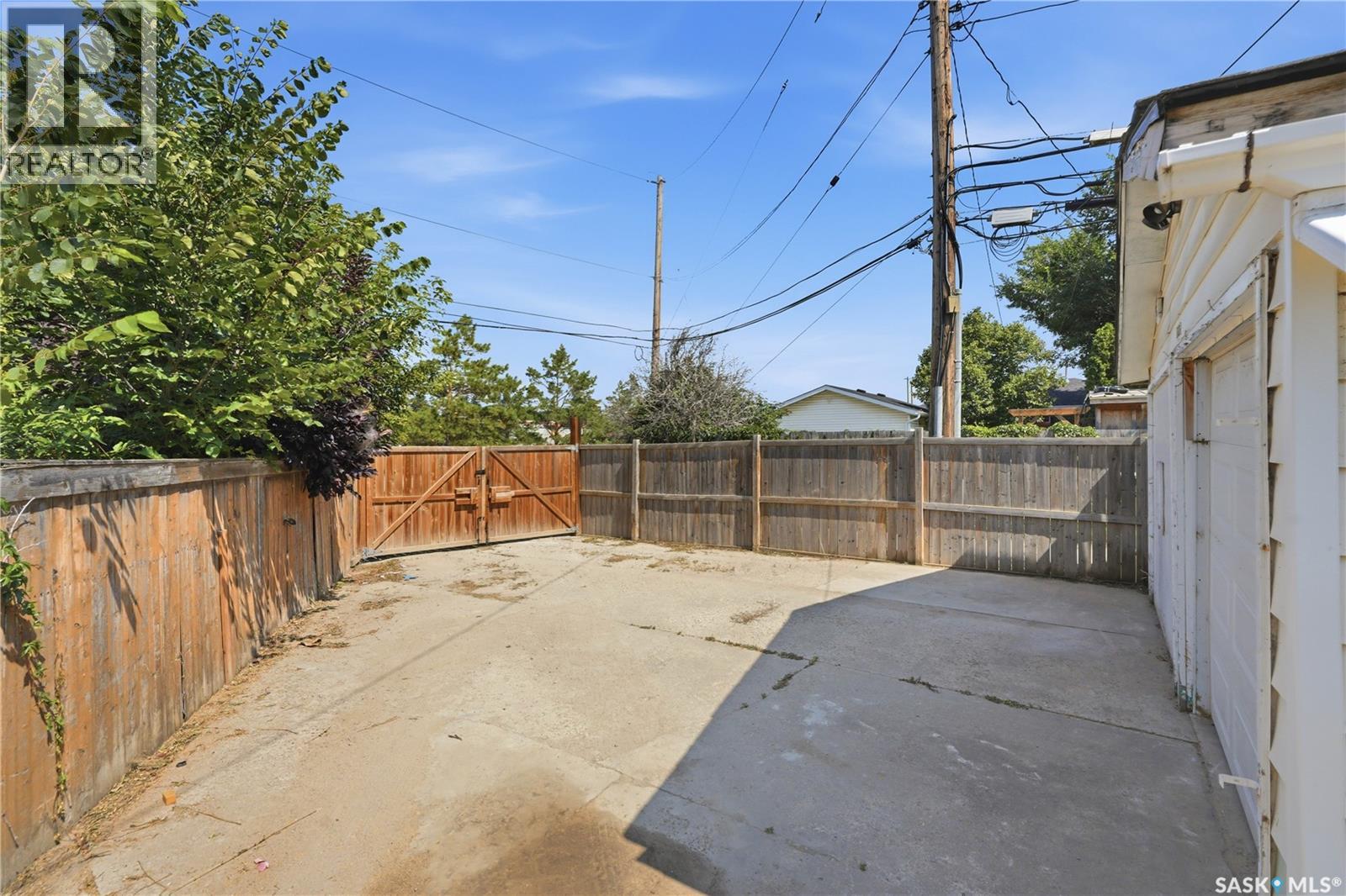 122 Montreal Avenue S, Saskatoon, Saskatchewan  S7M 3K8 - Photo 45 - SK045106