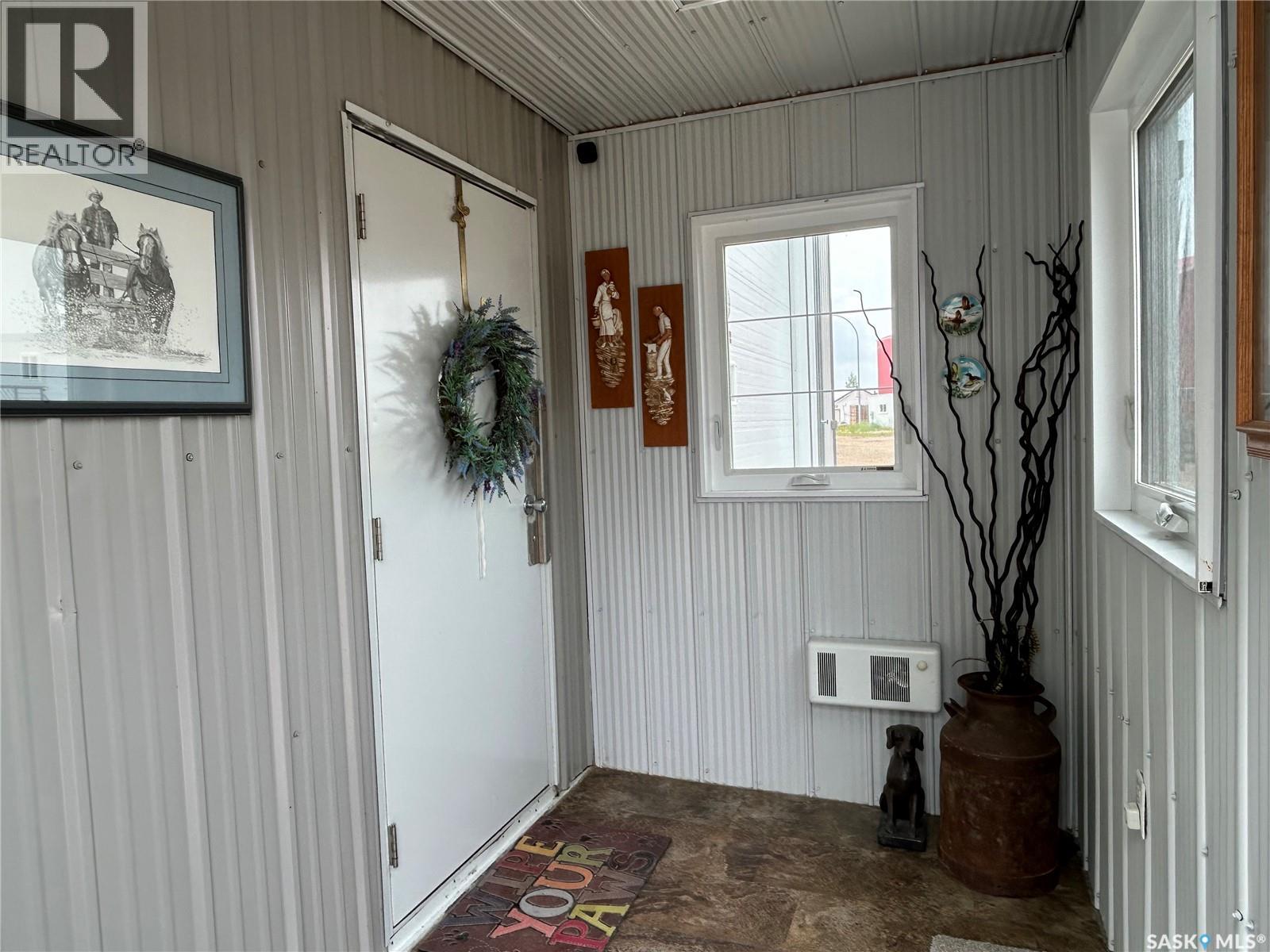 1 And #2 103 Industrial Drive, Bienfait, Saskatchewan  S0C 0M0 - Photo 12 - SK045073
