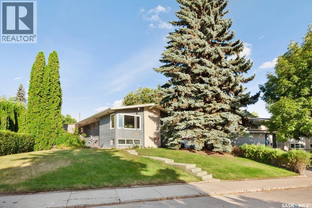 2709 Ferguson Avenue, Saskatoon, Saskatchewan  S7J 1P1 - Photo 1 - SK045066