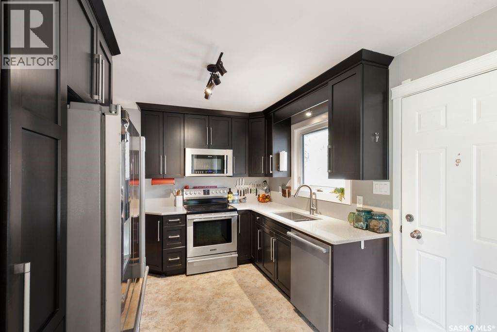 2709 Ferguson Avenue, Saskatoon, Saskatchewan  S7J 1P1 - Photo 7 - SK045066