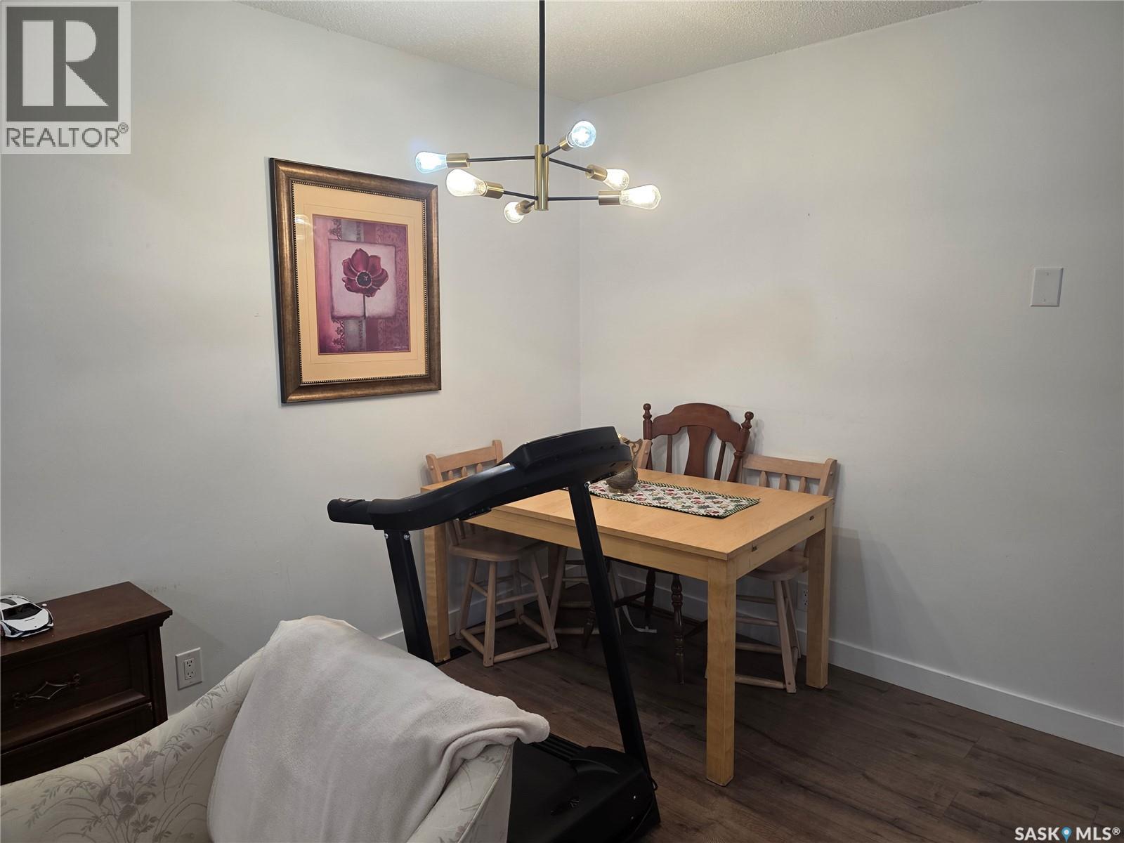 440-442 Connaught Street, Regina, Saskatchewan  S4R 4W9 - Photo 8 - SK045065