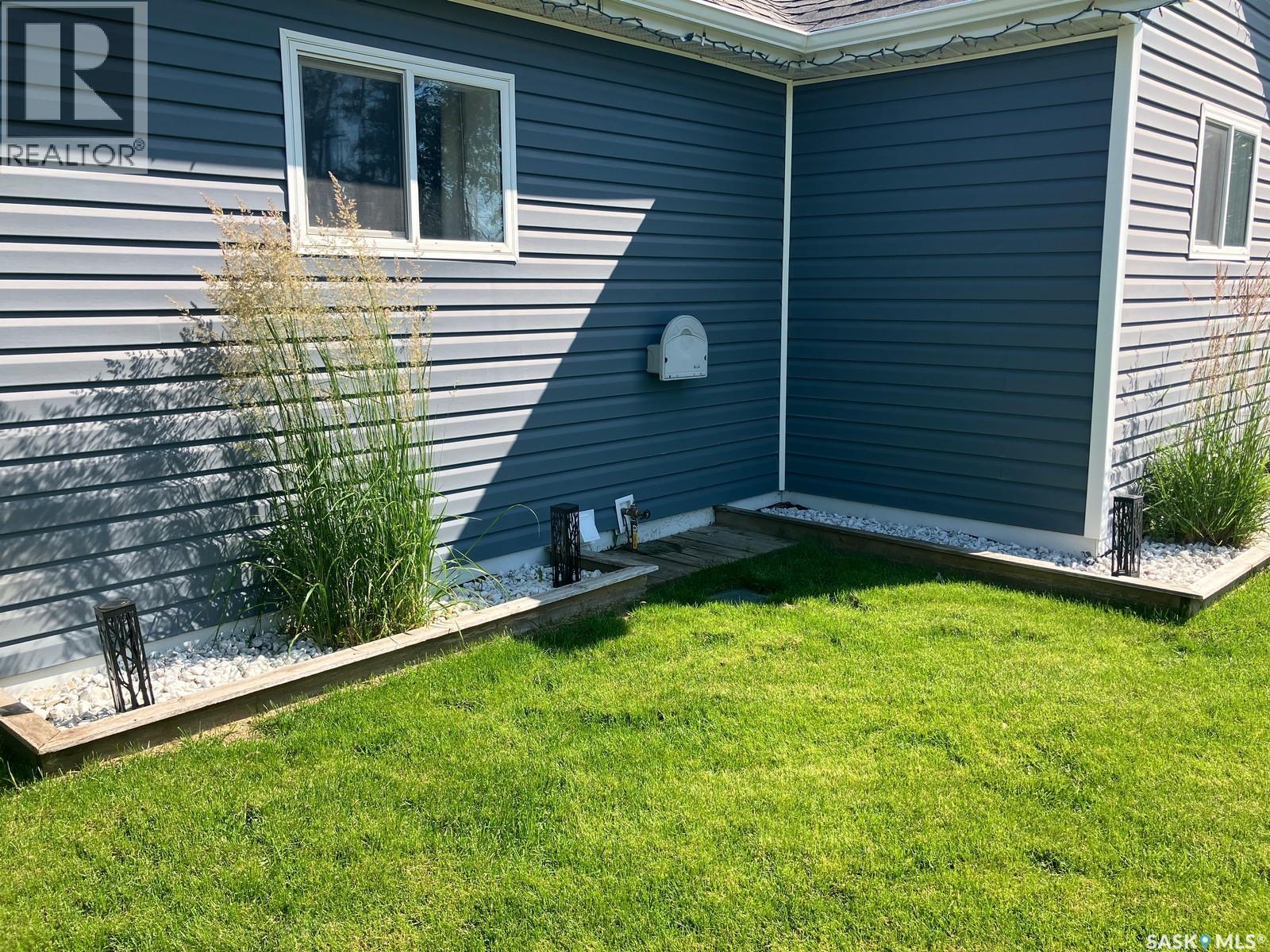 709 6th Avenue W, Nipawin, Saskatchewan  S0E 1E0 - Photo 26 - SK045045