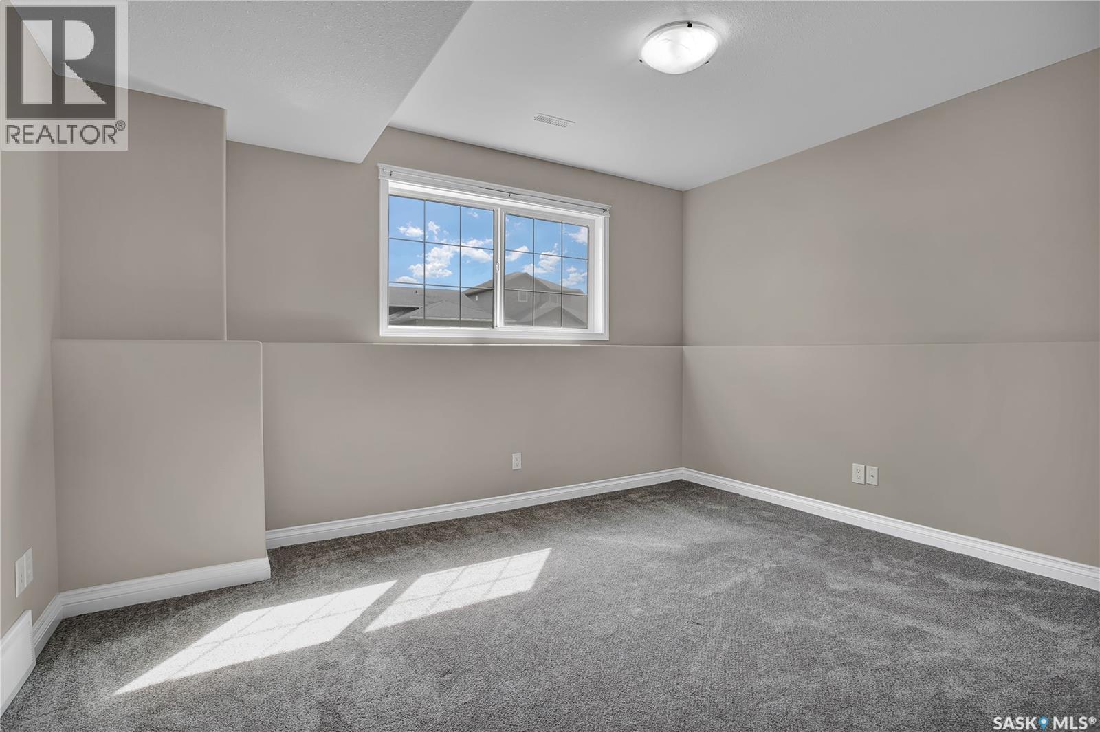 1 112 Hiebert Crescent, Martensville, Saskatchewan  S0K 2T2 - Photo 15 - SK044975