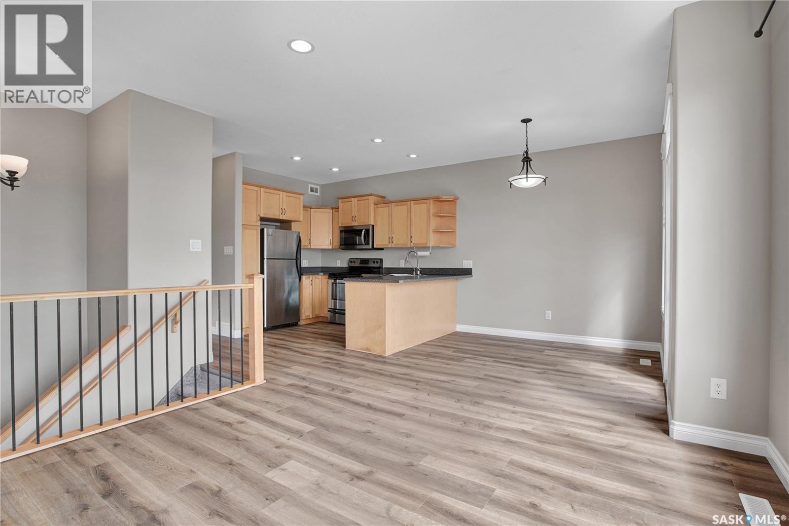 1 112 Hiebert Crescent, Martensville, Saskatchewan  S0K 2T2 - Photo 5 - SK044975