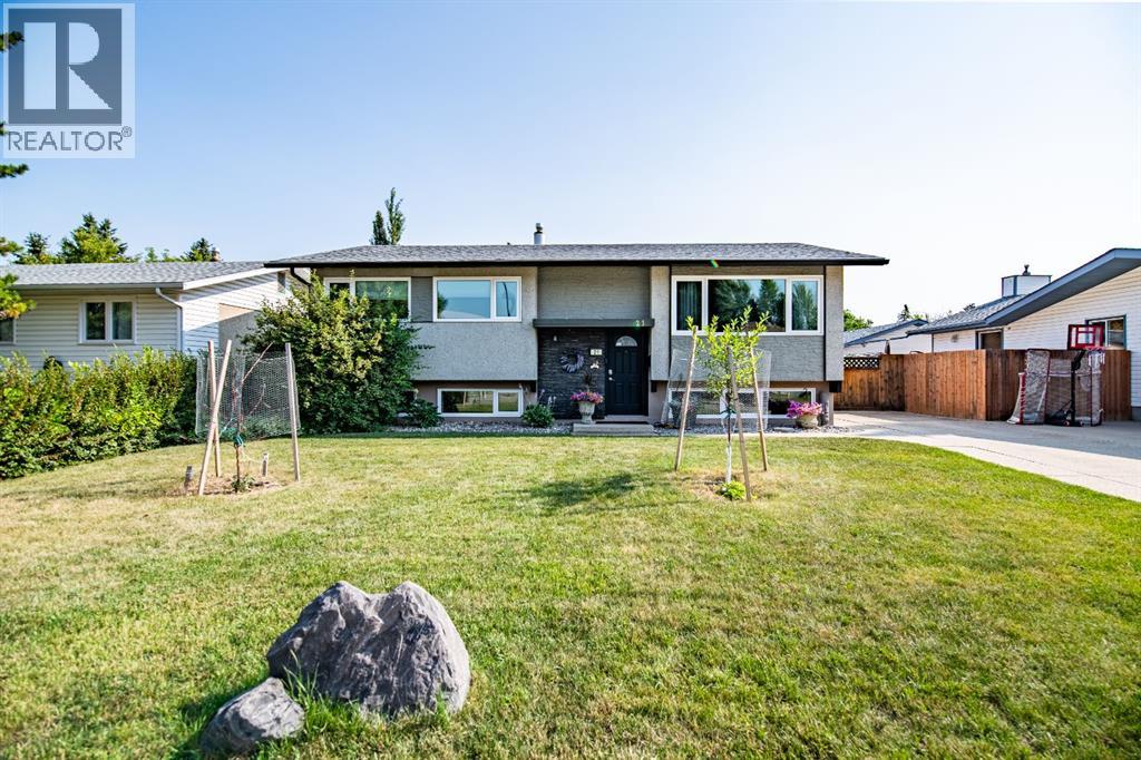 21 Malcolm Crescent, red deer, Alberta