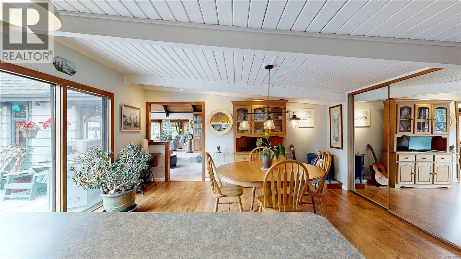109 Malaspina Dr, Gabriola Island, British Columbia  V0R 1X1 - Photo 12 - 1044001