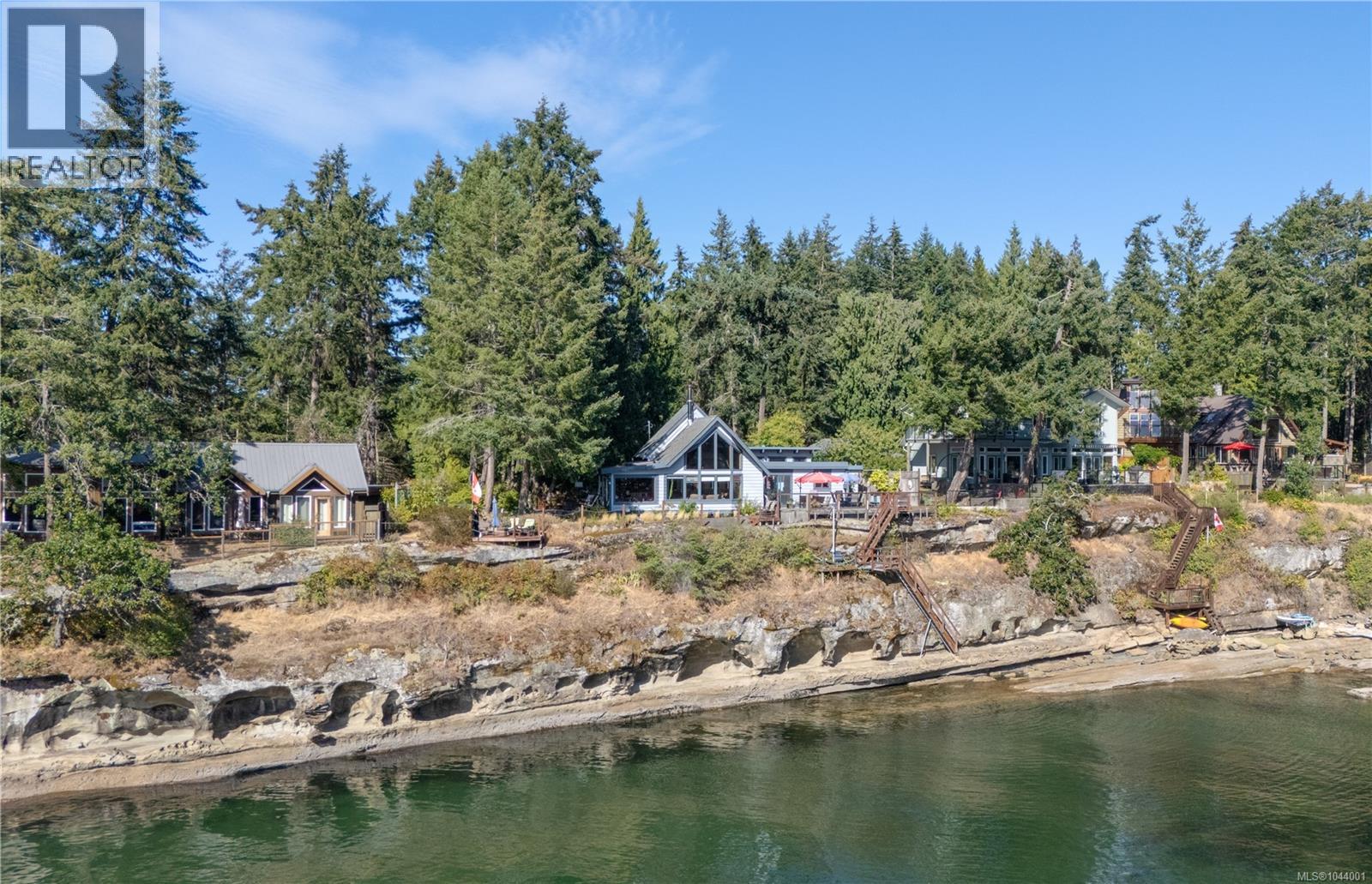 109 Malaspina Dr, Gabriola Island, British Columbia  V0R 1X1 - Photo 1 - 1044001