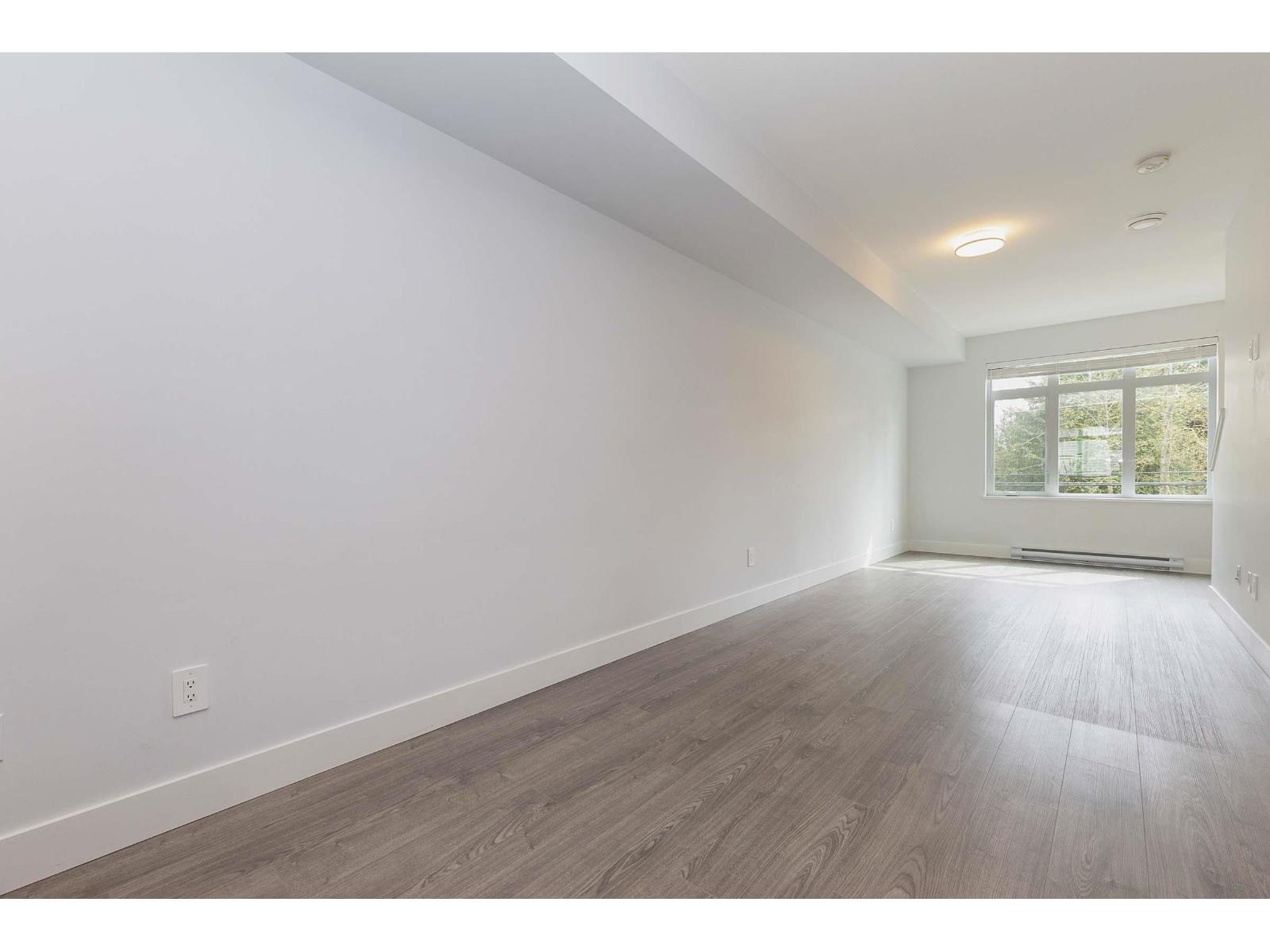 31 2070 Oak Meadows Drive, Surrey, British Columbia  V3Z 1J1 - Photo 6 - R3154049