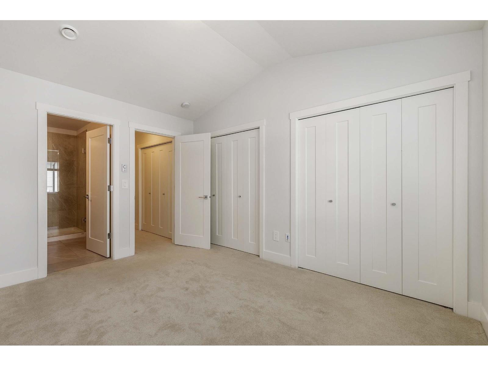 31 2070 Oak Meadows Drive, Surrey, British Columbia  V3Z 1J1 - Photo 14 - R3154049