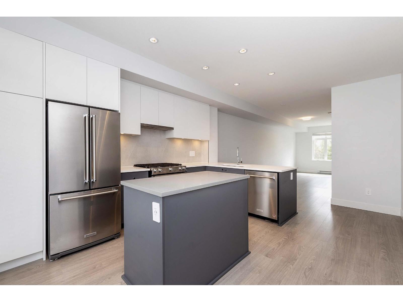 31 2070 Oak Meadows Drive, Surrey, British Columbia  V3Z 1J1 - Photo 9 - R3154049